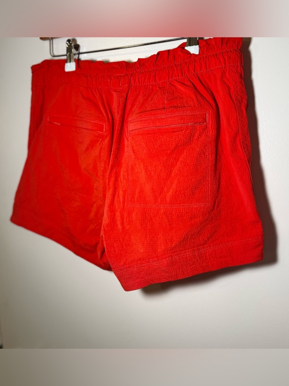 Athleta Trekkie Paper Bag Shorts Torch Red Discontinued Style Bungee Waist - Picture 4 of 6